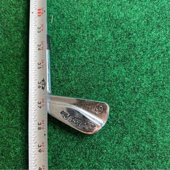 Spalding Match Play, 3 Iron, Right Handed, 38.5” - Picture 7 of 7
